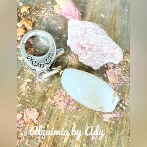Alquimia Silver and Cream Key Holder